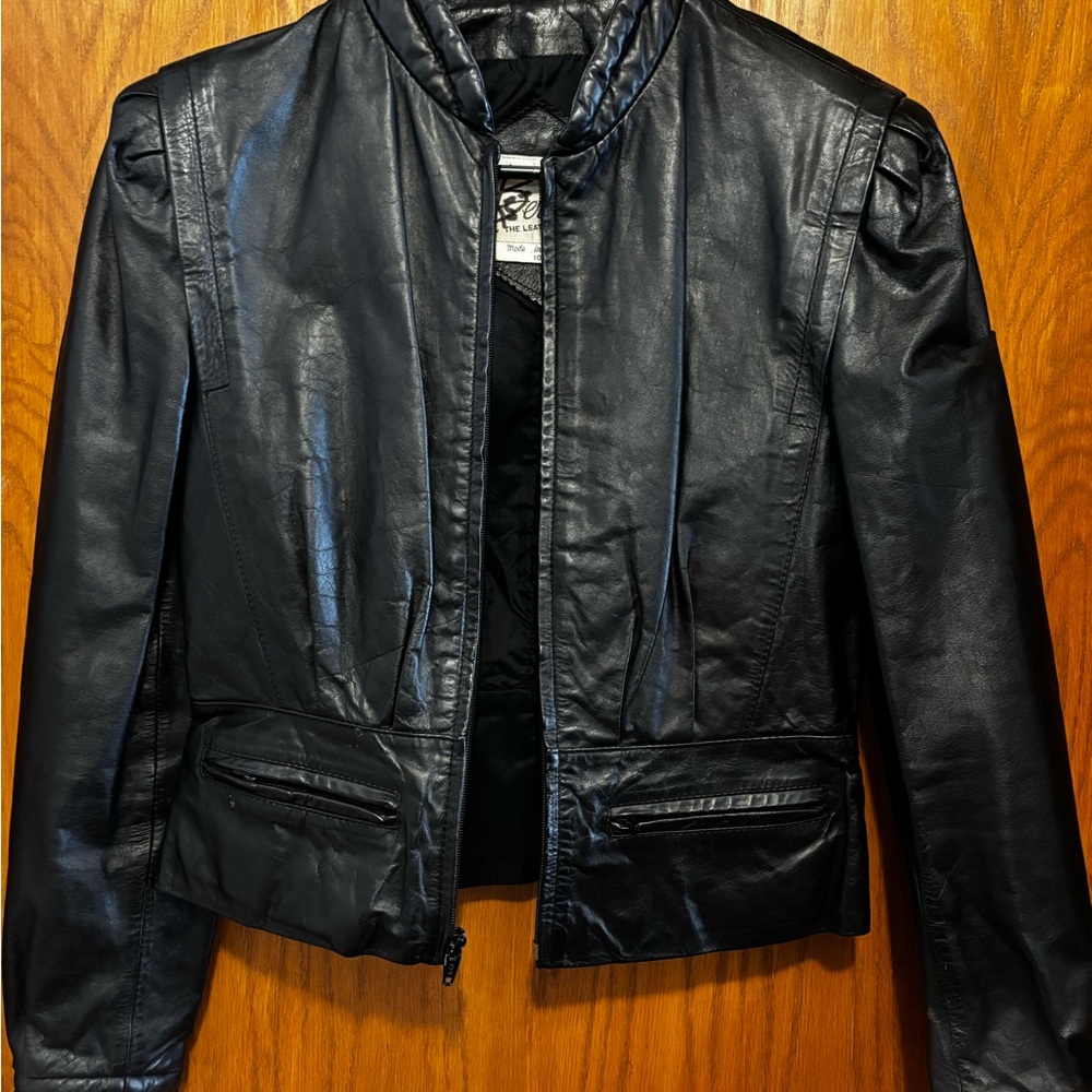 Vintage Crop Leather Jacket